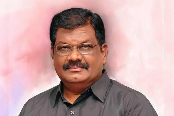 demands that Vice-Chancellor of Salem Periyar University should not be given extension
